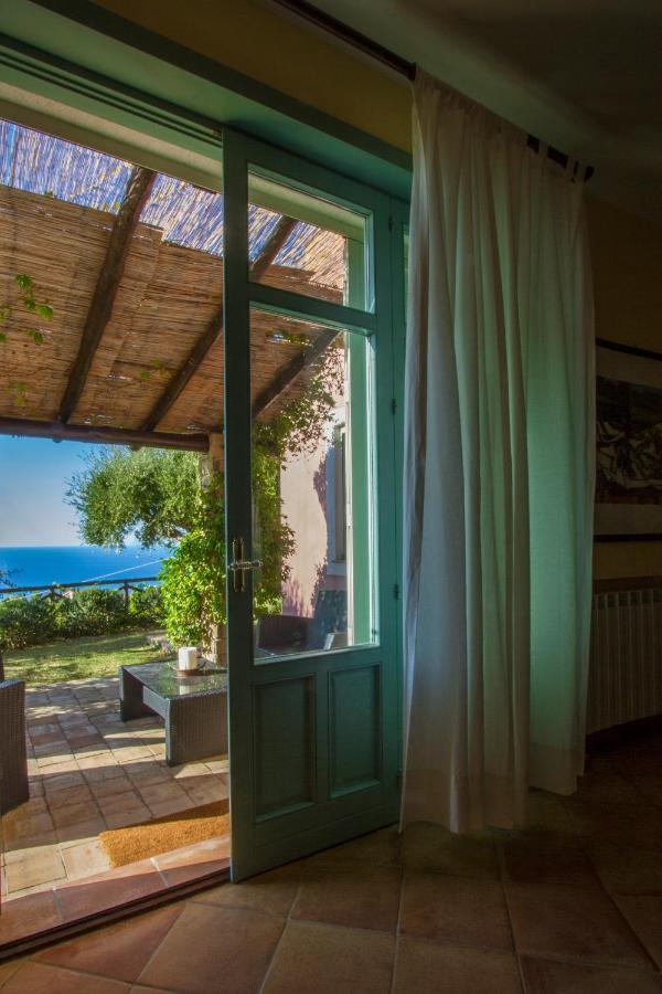 Villa Laura Capo dʼOrlando Exterior foto