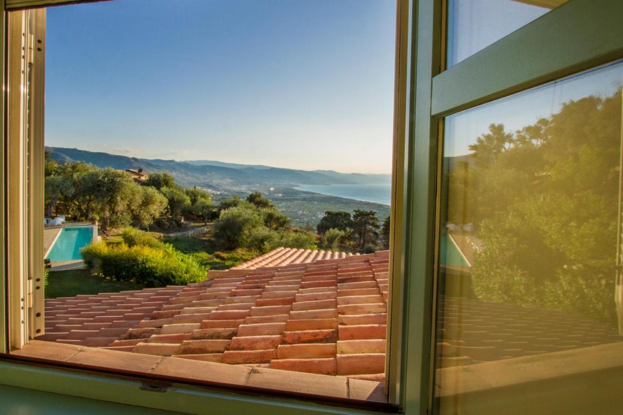 Villa Laura Capo dʼOrlando Exterior foto
